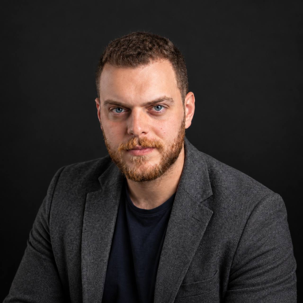 Portrait of Ozenc OZBAY for Private Trading Coaching.
